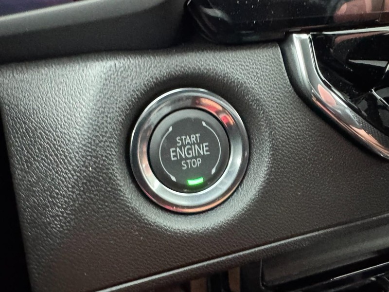 Chevrolet Colorado Vehicle Image 15