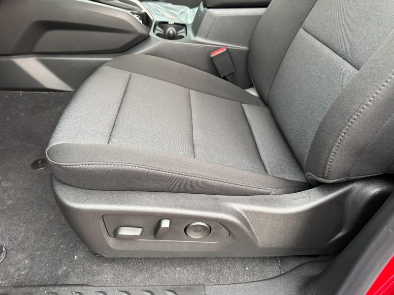 Chevrolet Colorado Vehicle Image 08