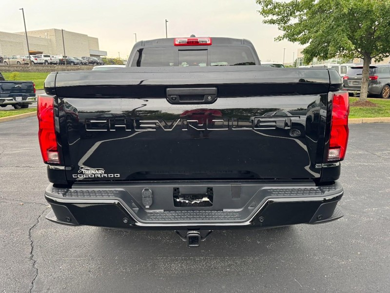 Chevrolet Colorado Vehicle Image 04