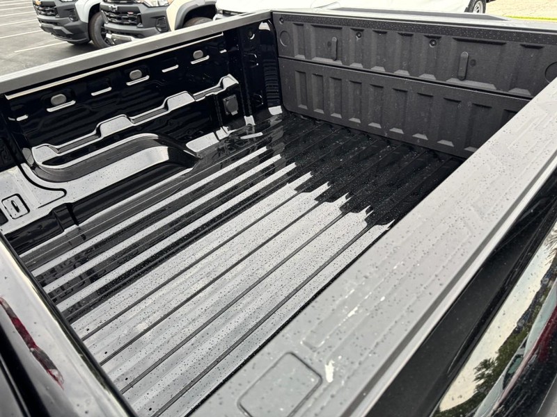 Chevrolet Colorado Vehicle Image 07
