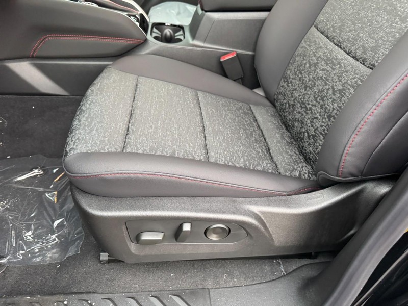 Chevrolet Colorado Vehicle Image 08