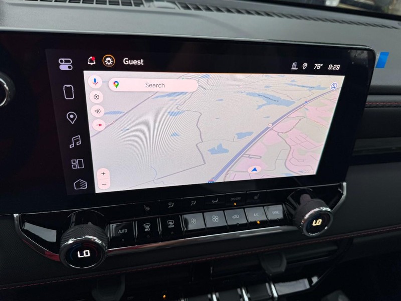 Chevrolet Colorado Vehicle Image 15