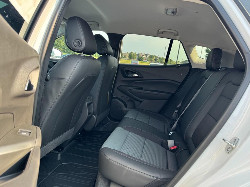 Chevrolet Trax Vehicle Image 07