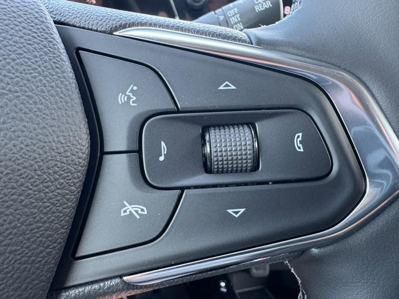 Chevrolet Trax Vehicle Image 12