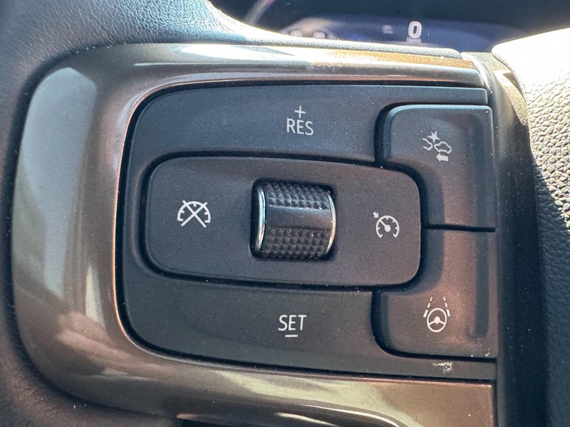 Chevrolet Tahoe Vehicle Image 19