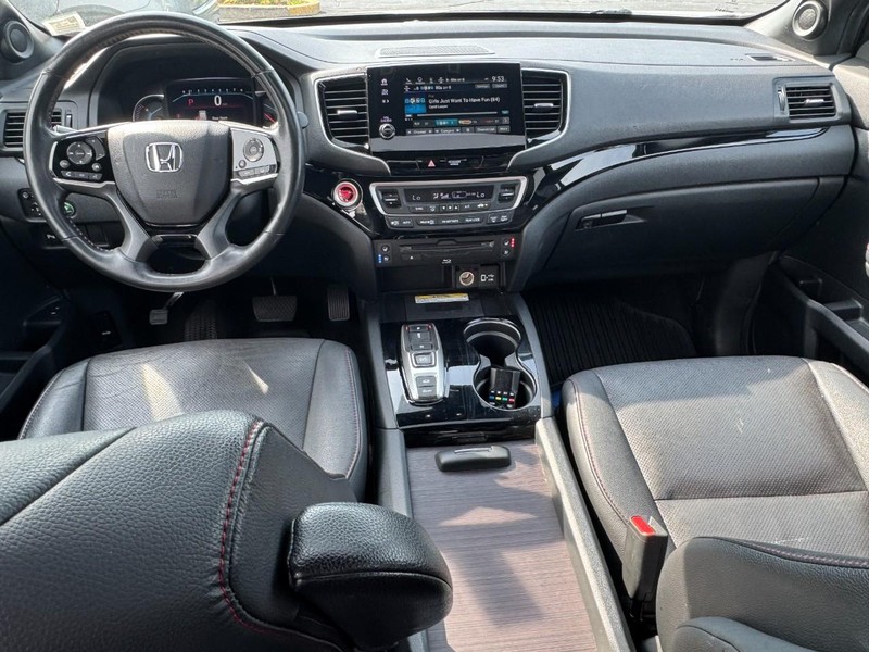 Honda Pilot Vehicle Image 15