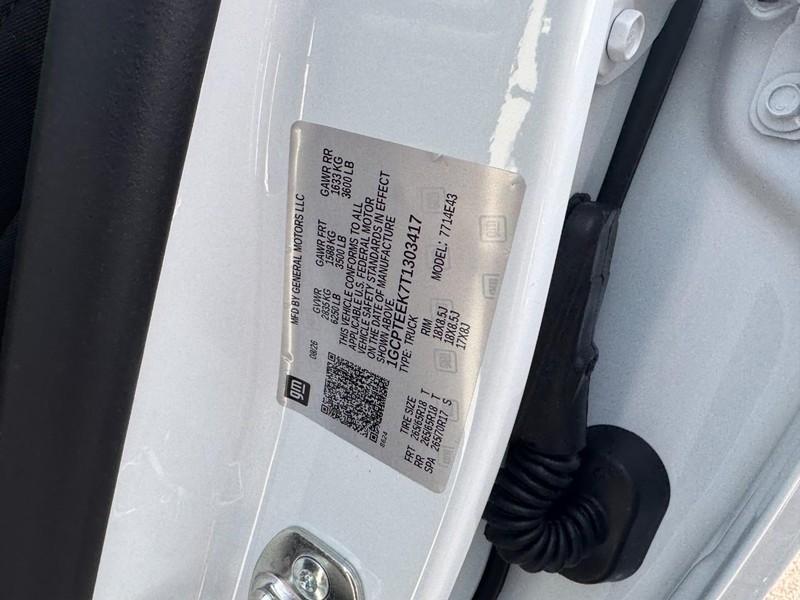 Chevrolet Colorado Vehicle Image 17