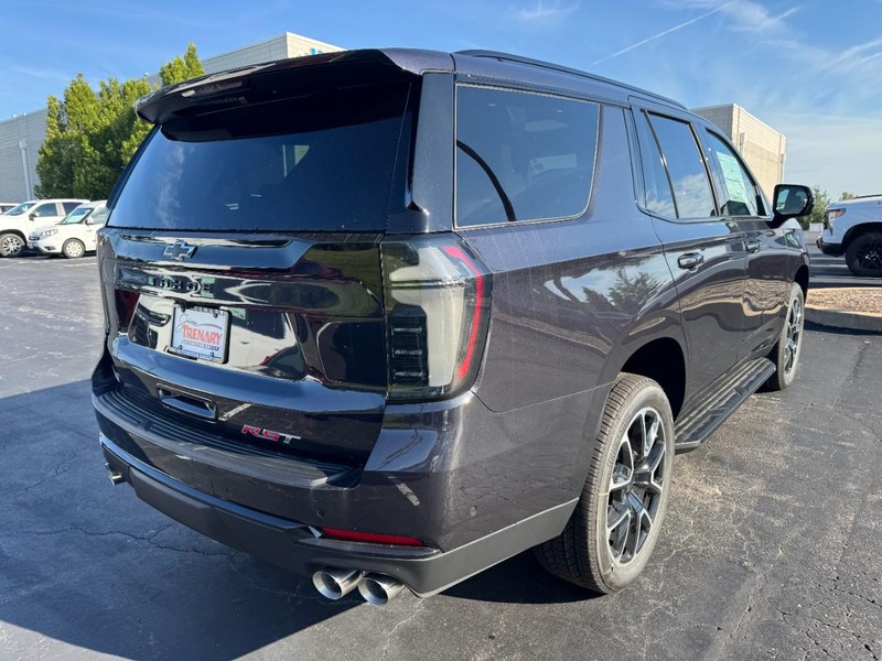 Chevrolet Tahoe Vehicle Image 03