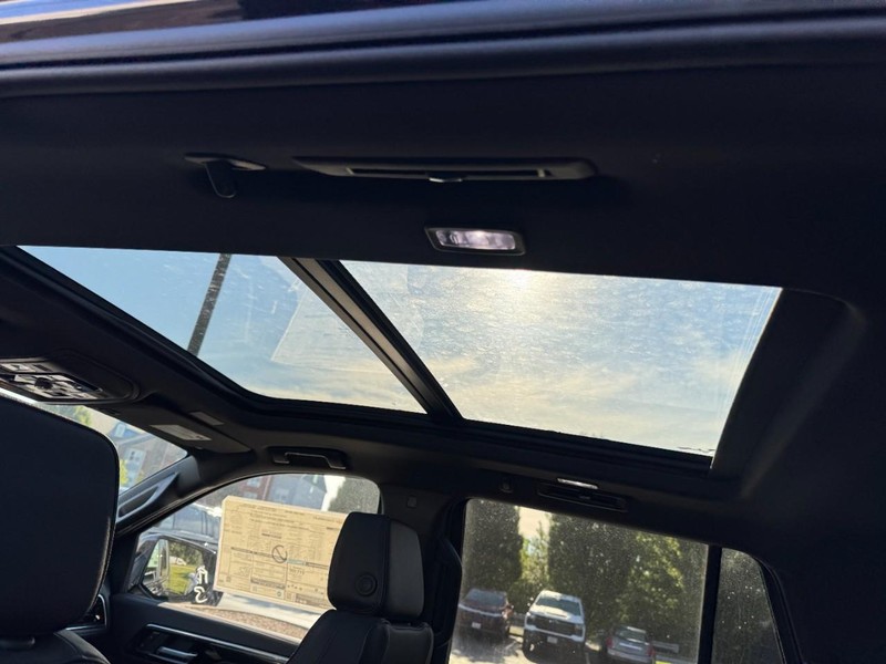 Chevrolet Tahoe Vehicle Image 08