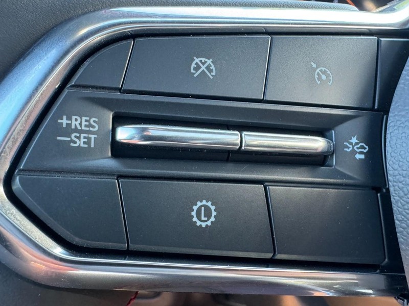 Chevrolet Tahoe Vehicle Image 14