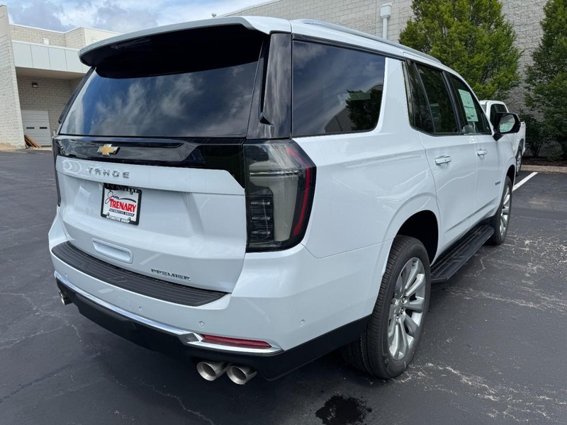 Chevrolet Tahoe Vehicle Image 03