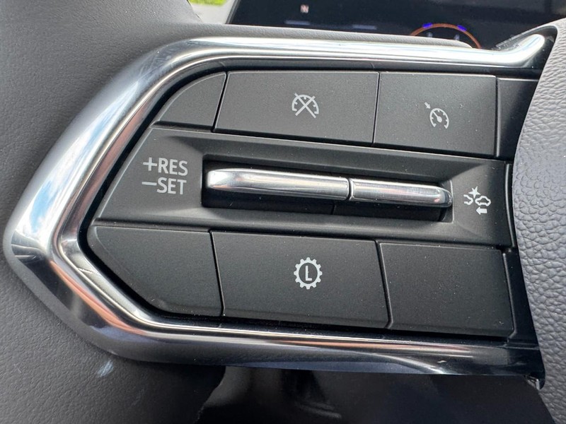 Chevrolet Tahoe Vehicle Image 14