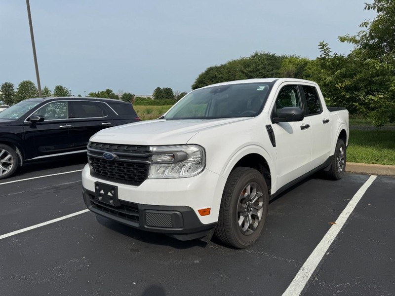 Ford Maverick Vehicle Image 04