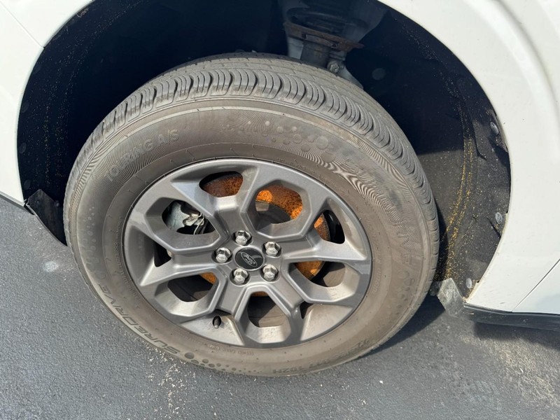 Ford Maverick Vehicle Image 05