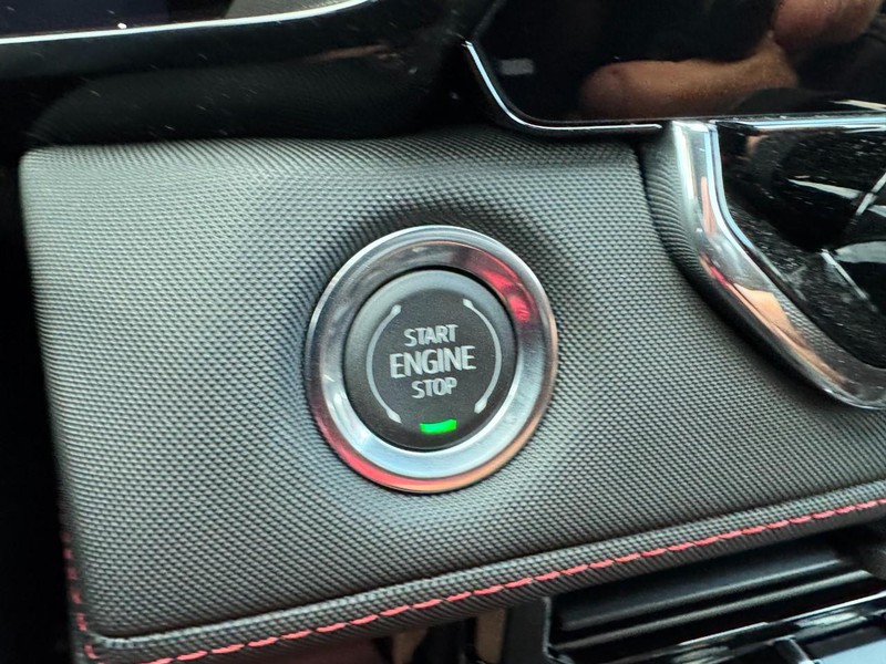 Chevrolet Colorado Vehicle Image 18