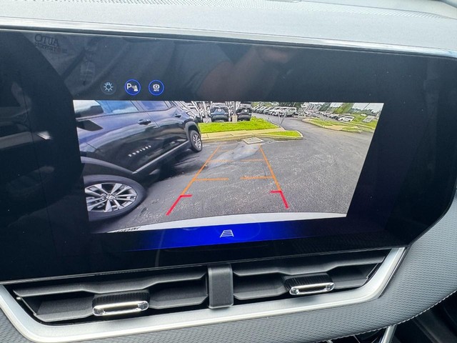 2027 Chevrolet Equinox LT - Photo 15