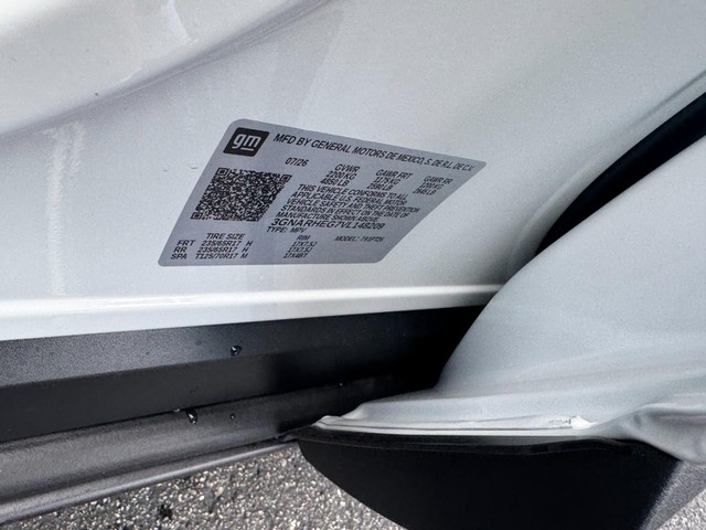 2027 Chevrolet Equinox LT - Photo 17