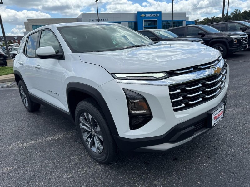 Chevrolet Equinox Vehicle Image 02
