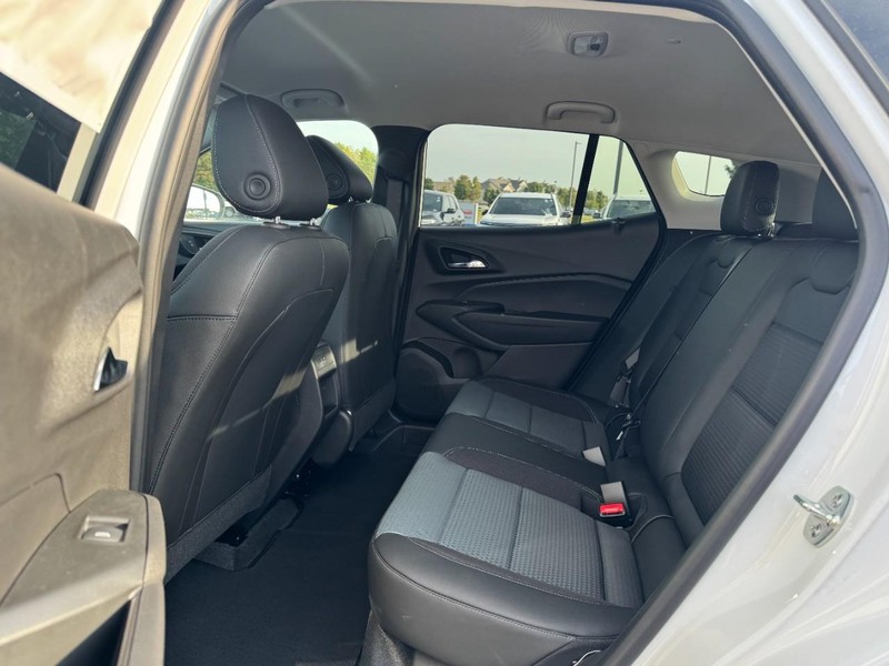 Chevrolet Trax Vehicle Image 07