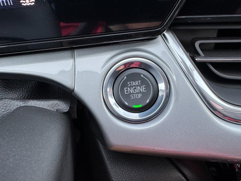 Chevrolet Trax Vehicle Image 16