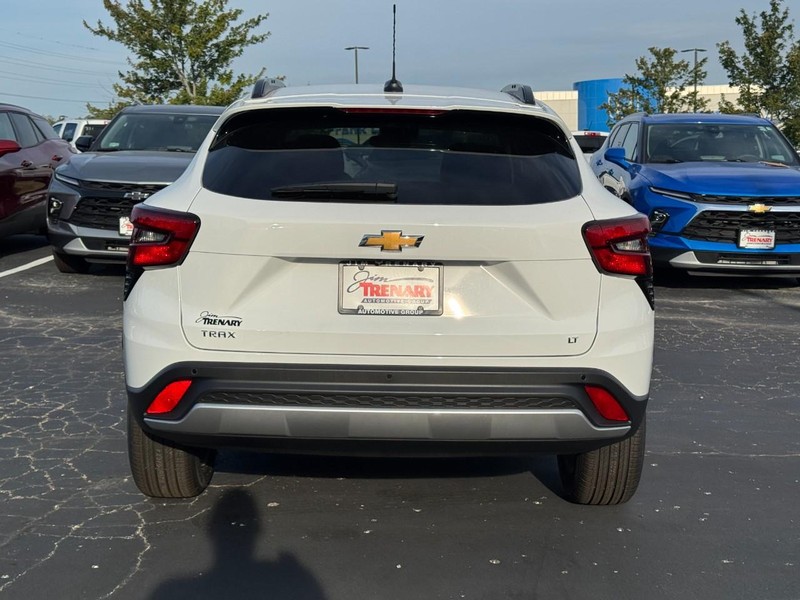 Chevrolet Trax Vehicle Image 04