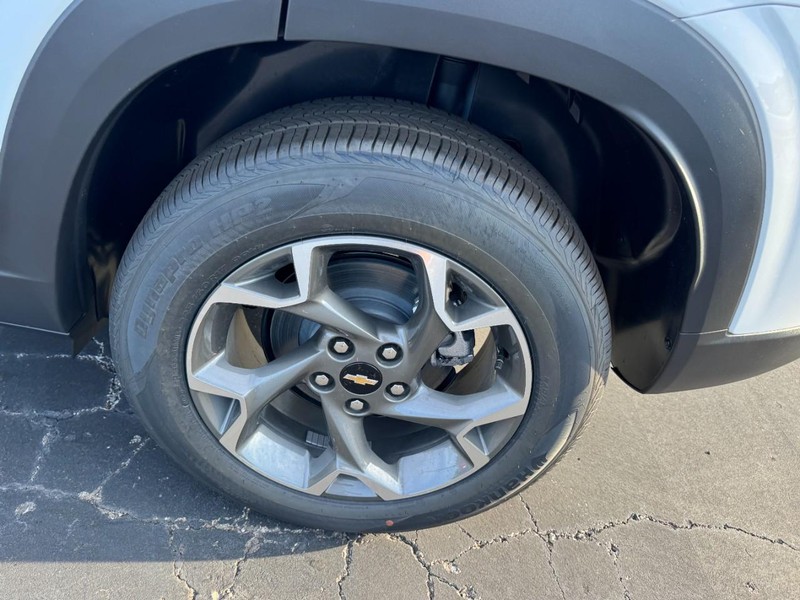 Chevrolet Trax Vehicle Image 06