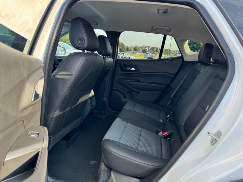 Chevrolet Trax Vehicle Image 07