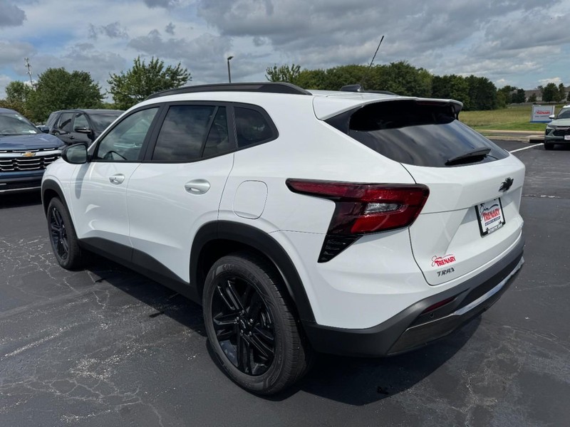 Chevrolet Trax Vehicle Image 05