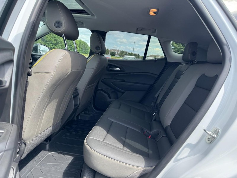 Chevrolet Trax Vehicle Image 07