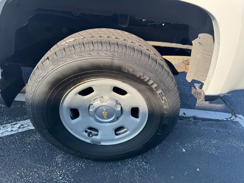 Chevrolet Colorado Vehicle Image 07