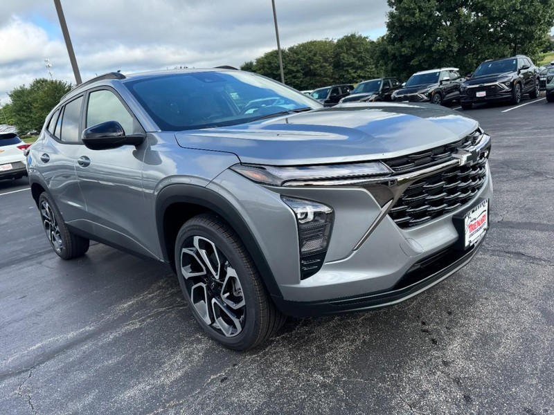 Chevrolet Trax Vehicle Image 03