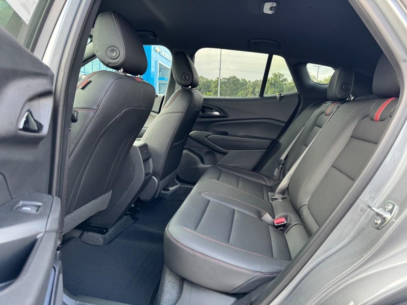 Chevrolet Trax Vehicle Image 08