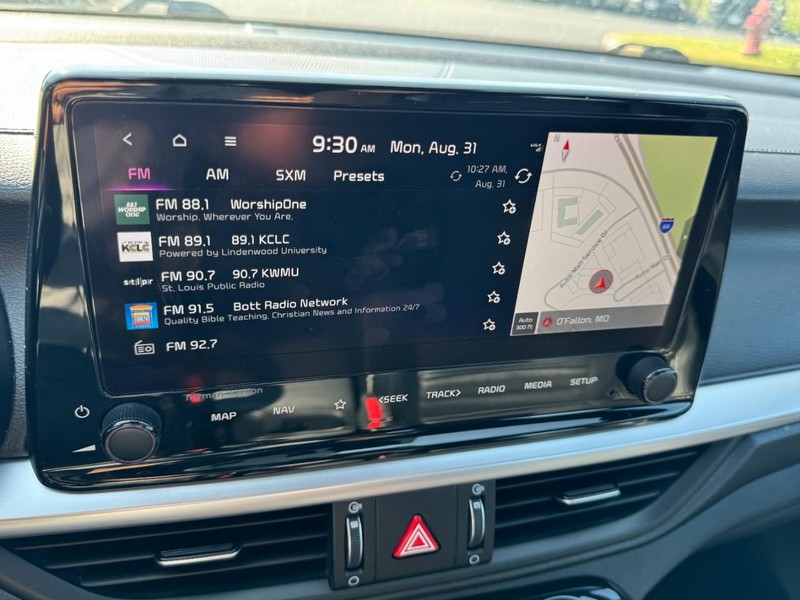 Kia Forte Vehicle Image 20