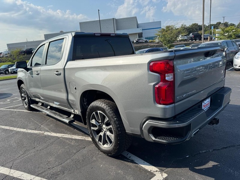 Chevrolet Silverado 1500 Vehicle Image 05