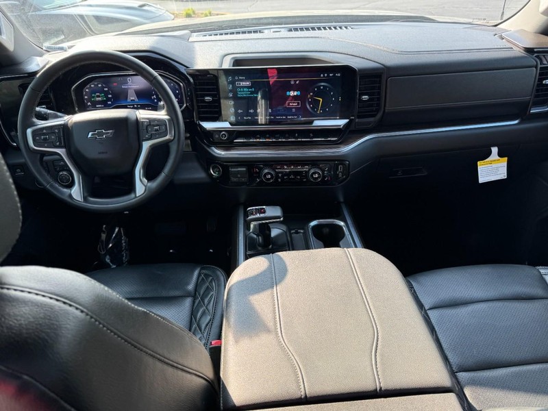 Chevrolet Silverado 1500 Vehicle Image 11