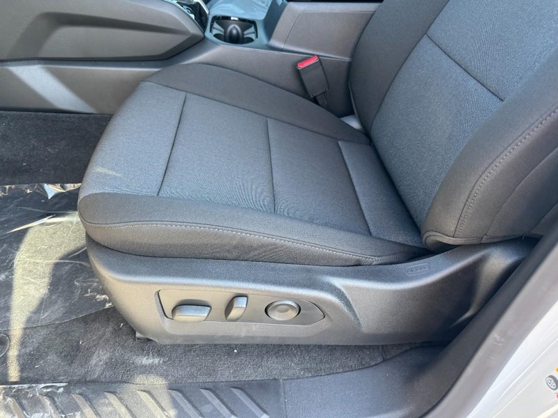 Chevrolet Colorado Vehicle Image 08