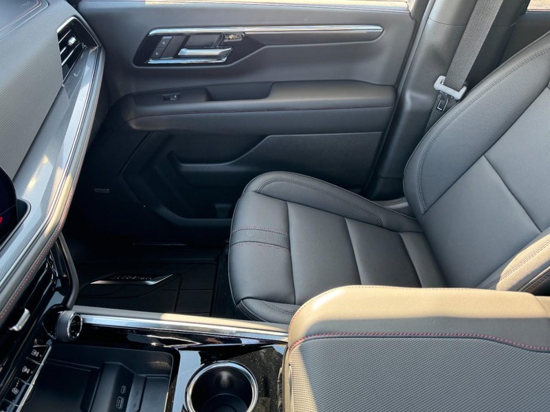Chevrolet Tahoe Vehicle Image 10