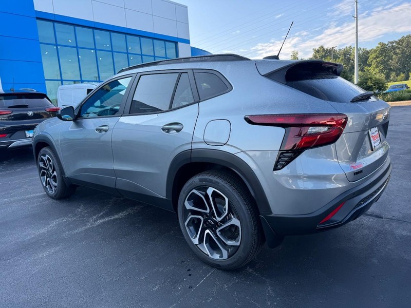 Chevrolet Trax Vehicle Image 05