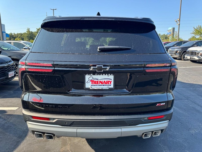 Chevrolet Traverse Vehicle Image 04