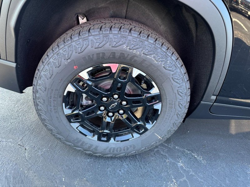 Chevrolet Traverse Vehicle Image 06