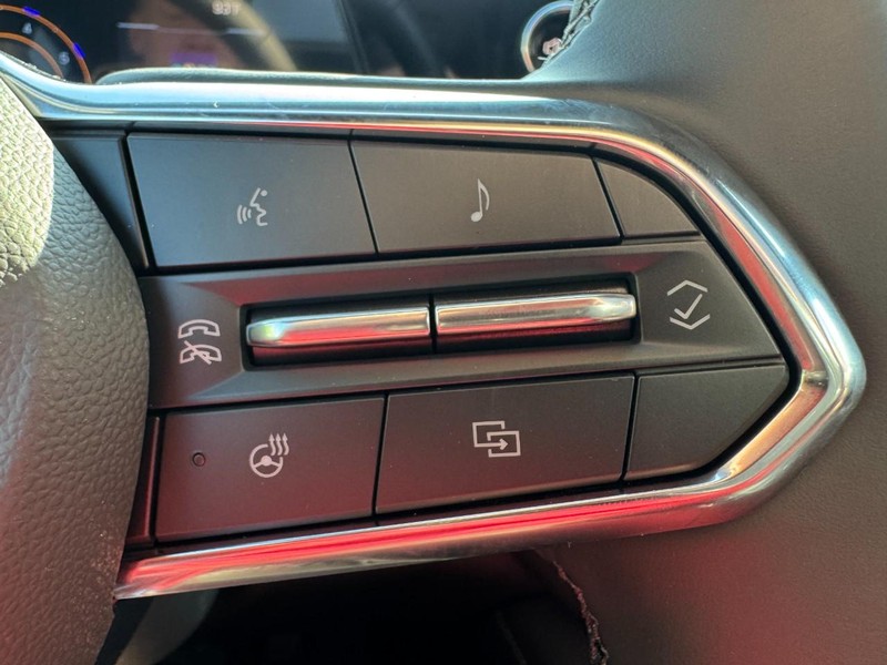 Chevrolet Tahoe Vehicle Image 14