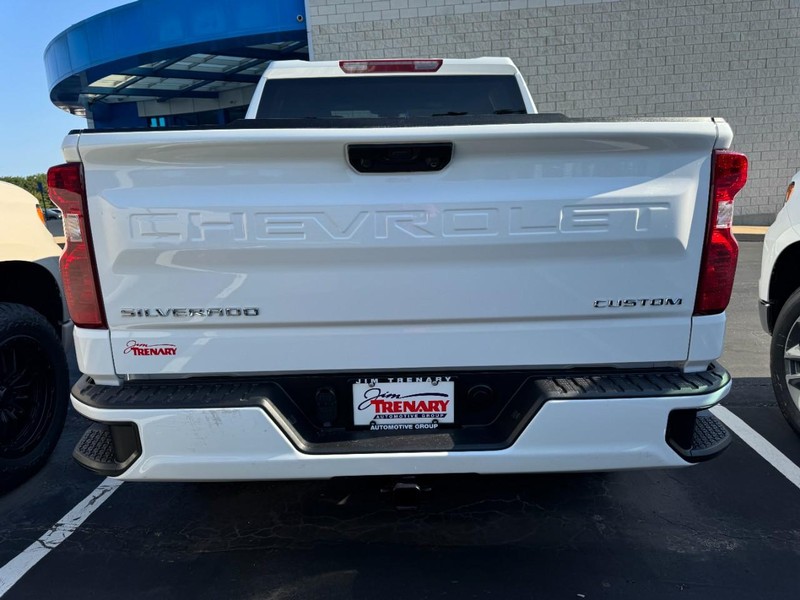Chevrolet Silverado 1500 Vehicle Image 07
