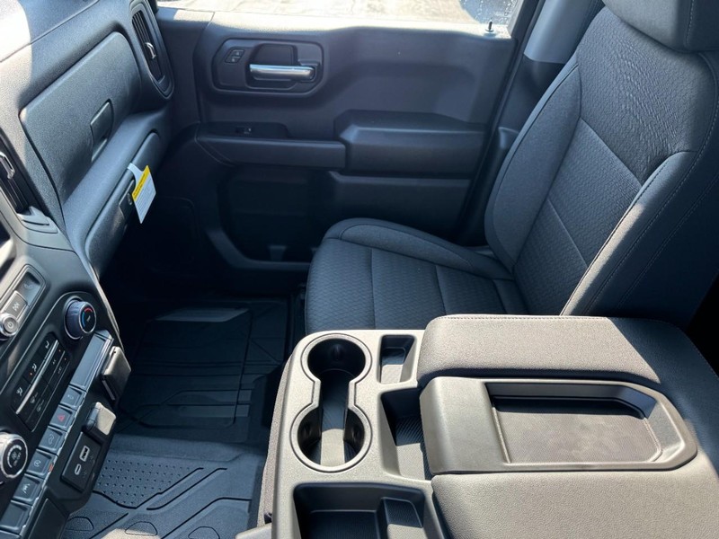 Chevrolet Silverado 1500 Vehicle Image 10