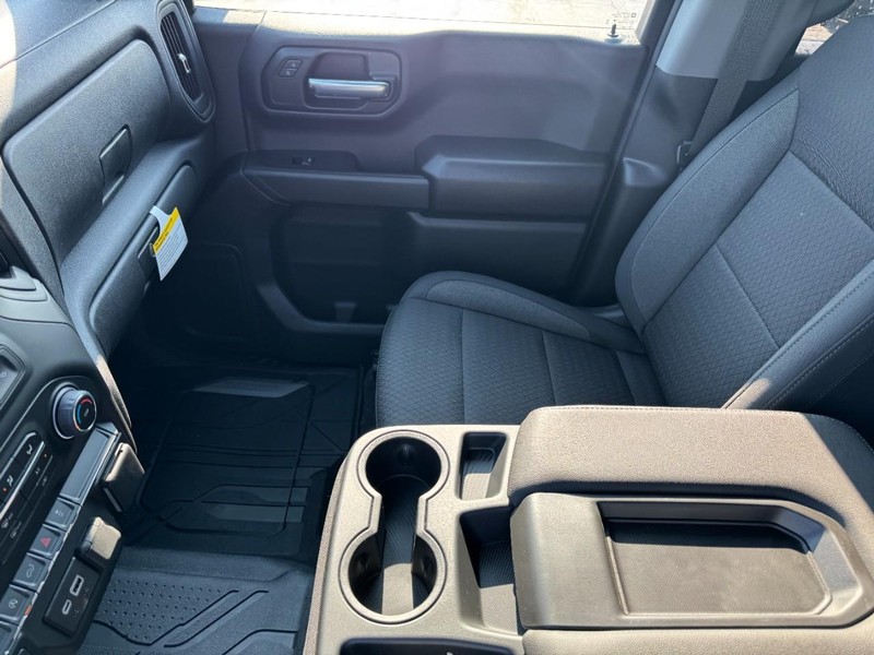 Chevrolet Silverado 1500 Vehicle Image 10