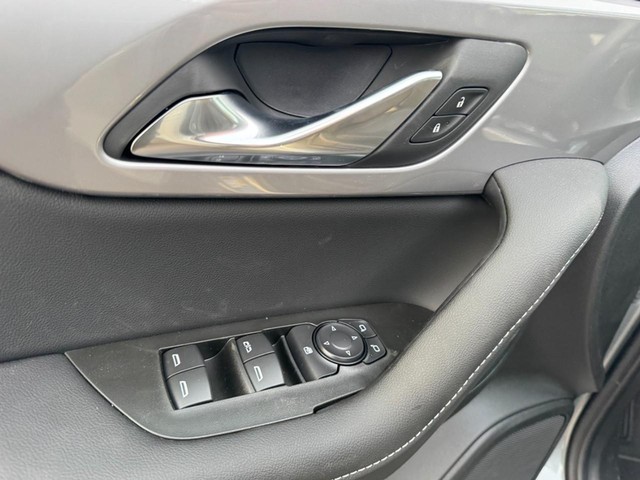2026 Chevrolet Blazer 2LT - Photo 9