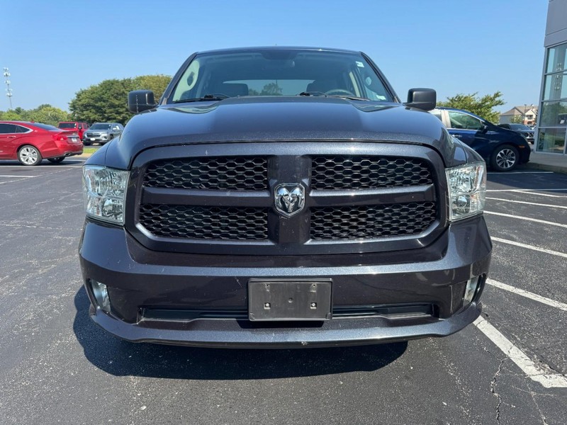 Ram 1500 Classic Vehicle Image 09
