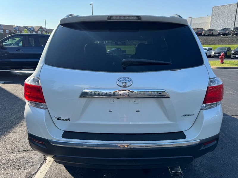 Toyota Highlander Vehicle Image 04