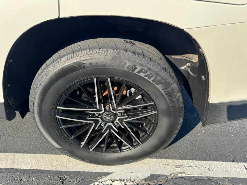 Toyota Highlander Vehicle Image 07