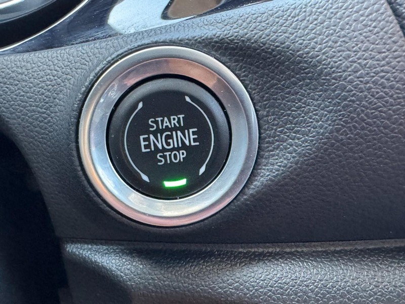Buick Encore GX Vehicle Full-screen Gallery Image 21