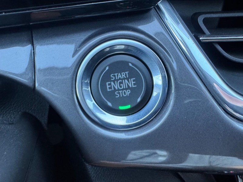 Chevrolet Trax Vehicle Image 16